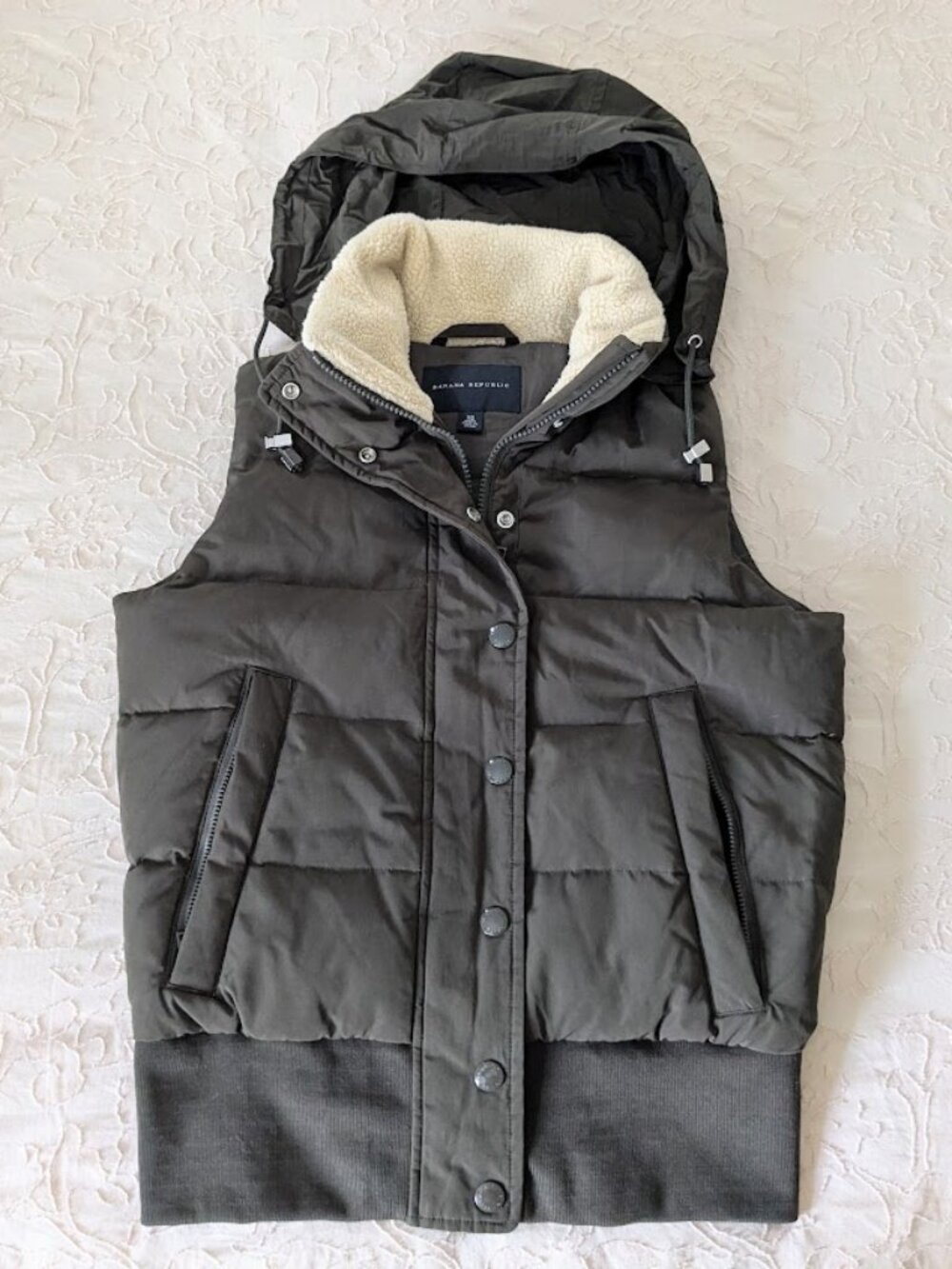 BANANA REPUBLIC XS Down Filled Puffer Vest